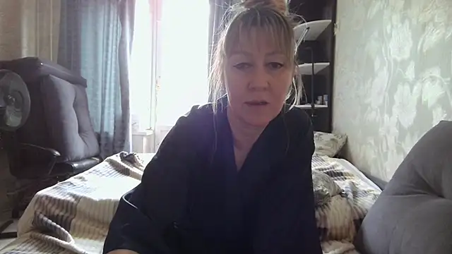 Snapshot of WindChristy chatting on May 27, 2026, 10:22 am WindChristy online show from May 27, 2026, 10:22 am