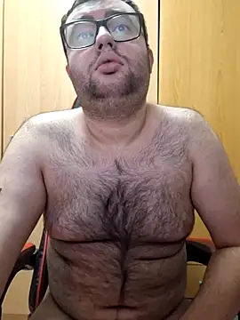 Javier bear online show from March 9, 2026, 2:09 pm