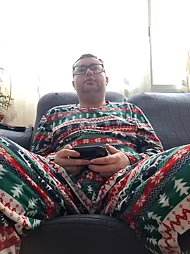 Javier bear online show from February 16, 2026, 10:03 am