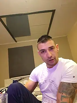 Zoltanioan26 online show from January 19, 2026, 2:15 am