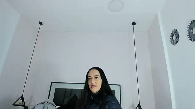 victoria cooper3 online show from November 22, 2025, 9:30 am