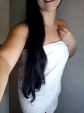 victoria cooper3 online show from March 7, 2025, 10:46 am