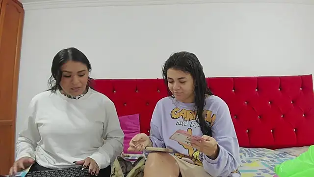 youlittle perverts online show from February 25, 2025, 1:10 pm
