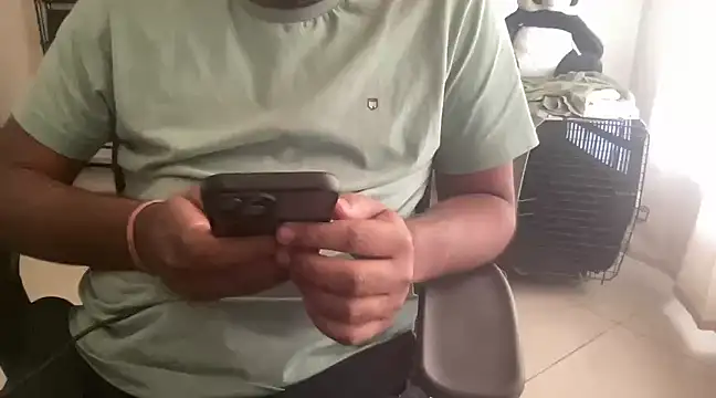 Snapshot of dhruv-sluppy chatting on January 29, 2025, 8:29 am dhruv-sluppy online show from January 29, 2025, 8:29 am