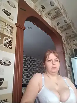 Lady nice cat online show from October 16, 2025, 3:37 am