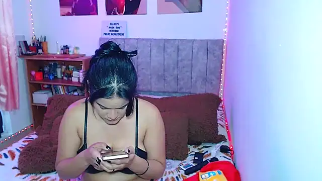 JossieGrey online show from January 15, 2025, 10:46 pm