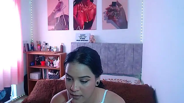 JossieGrey online show from January 24, 2025, 6:25 pm