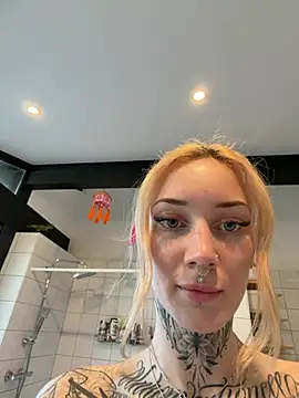 Stella-Kink online show from March 6, 2026, 1:06 pm