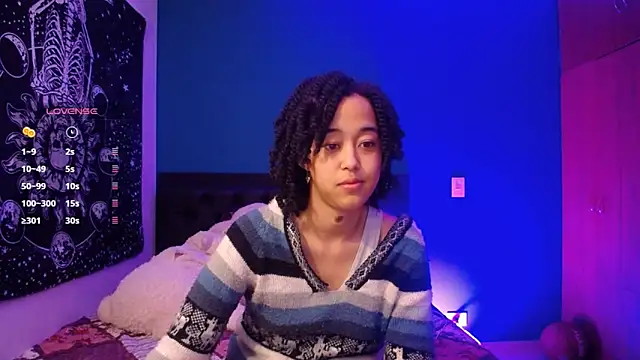 Snapshot of ela_0 chatting on October 19, 2025, 6:27 am ela 0 online show from October 19, 2025, 6:27 am