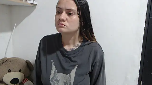 mia sepulveda  online show from February 4, 2025, 8:06 pm