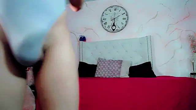 maria camilacms online show from April 16, 2026, 9:39 pm