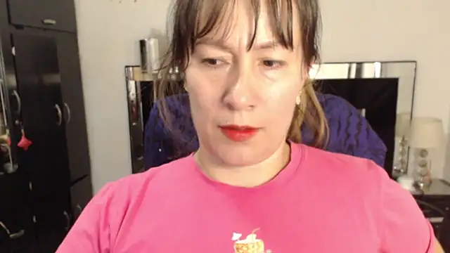 Snapshot of CATRINA-83 chatting on February 8, 2026, 1:09 pm CATRINA-83 online show from February 8, 2026, 1:09 pm