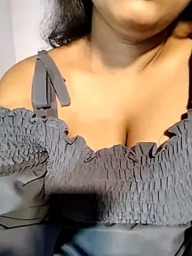 Snapshot of Quite_Malsha chatting on March 22, 2025, 9:45 am Quite Malsha online show from March 22, 2025, 9:45 am