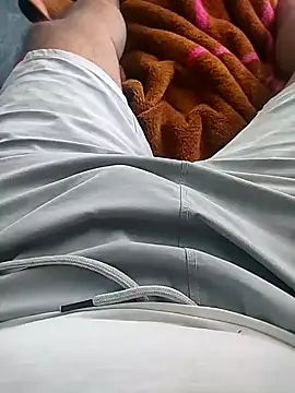 jameswilllam008 online show from January 22, 2025, 9:02 am