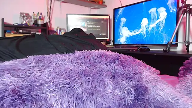 Snapshot of SatansWife chatting on February 8, 2025, 4:03 am SatansWife online show from February 8, 2025, 4:03 am