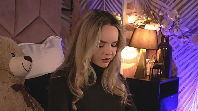 KatyaBelle online show from February 5, 2026, 8:48 pm