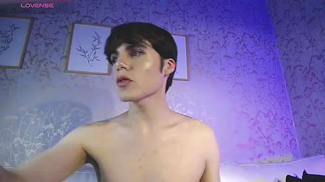 Snapshot of ChristianM_18 chatting on March 13, 2025, 2:01 pm ChristianM 18 online show from March 13, 2025, 2:01 pm