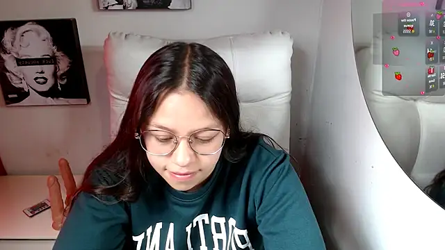 SamanthaRoldaan online show from February 3, 2026, 2:00 pm