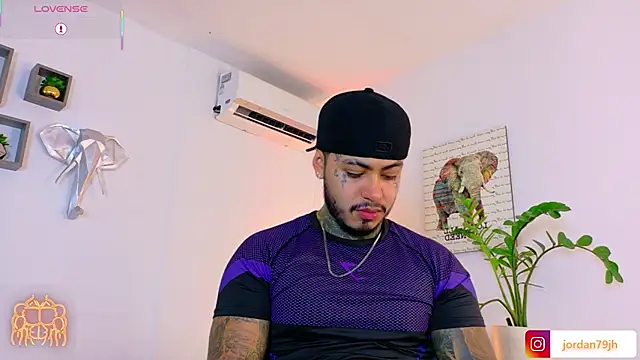 Snapshot of JordanSmiith_ chatting on July 15, 2026, 7:32 pm JordanSmiith online show from July 15, 2026, 7:32 pm
