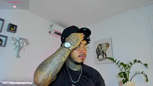 JordanSmiith  online show from January 17, 2026, 9:07 pm