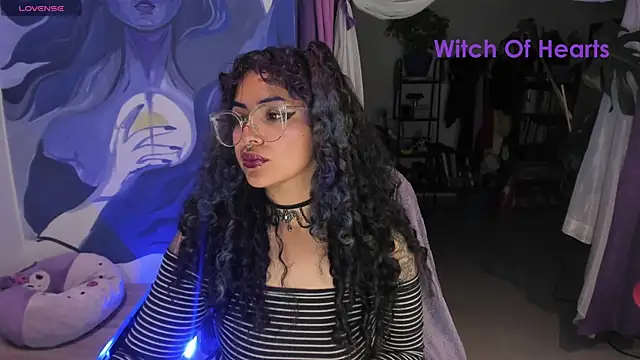 witchviolet online show from July 23, 2026, 12:35 am