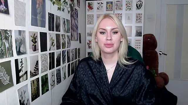 CapriScorpion online show from April 18, 2026, 11:12 am