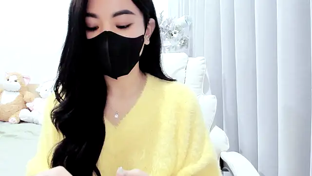 Lita-Julia online show from December 16, 2025, 3:49 pm