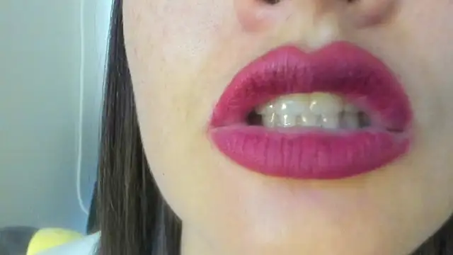 Snapshot of queen_fetish chatting on July 1, 2026, 9:59 pm queen fetish online show from July 1, 2026, 9:59 pm