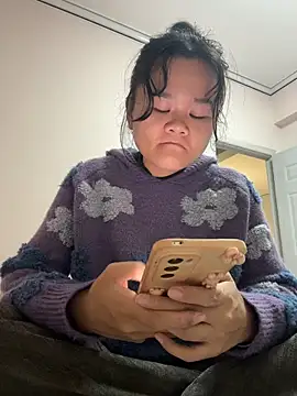 Snapshot of Zhuli11 chatting on November 10, 2025, 2:33 pm Zhuli11 online show from November 10, 2025, 2:33 pm