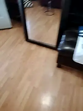 prettyboi6992 online show from November 24, 2025, 6:08 pm