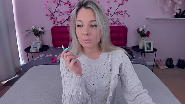 Snapshot of DanikaMorri chatting on March 21, 2025, 1:34 pm DanikaMorri online show from March 21, 2025, 1:34 pm