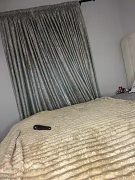 Snapshot of Bustygoddess32 chatting on February 15, 2026, 11:14 pm Bustygoddess32 online show from February 15, 2026, 11:14 pm