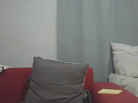 Sexxybella27 online show from November 26, 2025, 5:35 pm