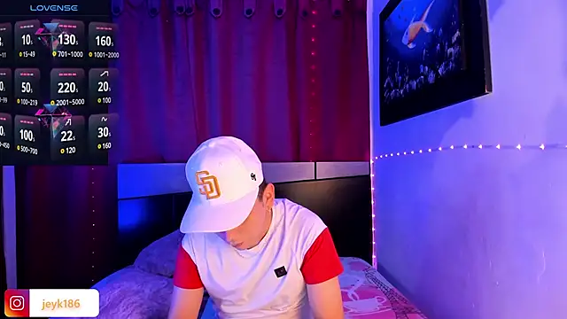 Snapshot of Jey_keler1 chatting on February 12, 2025, 12:48 am Jey keler1 online show from February 12, 2025, 12:48 am