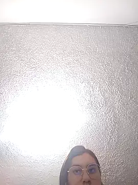 mabelrose 1 online show from March 19, 2025, 8:34 am