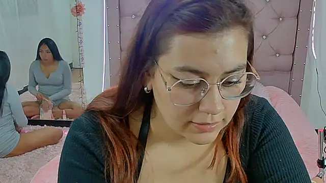 mabelrose 1 online show from March 23, 2025, 3:43 am