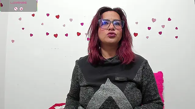 Snapshot of hazel_34 chatting on February 11, 2026, 8:58 am hazel 34 online show from February 11, 2026, 8:58 am