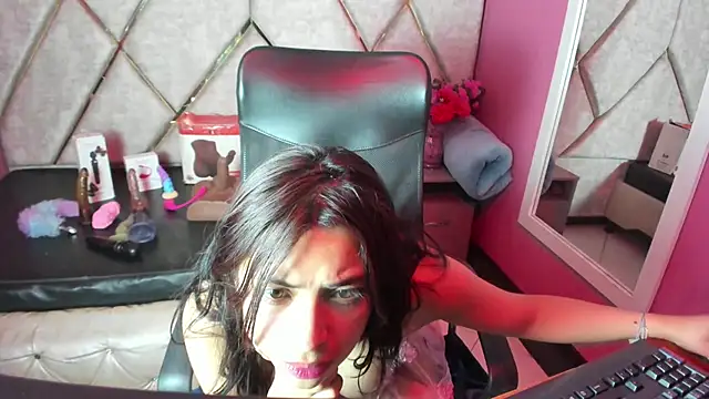 Snapshot of Prety_Nany chatting on October 24, 2025, 5:50 am Prety Nany online show from October 24, 2025, 5:50 am