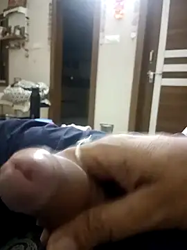 Snapshot of Hardcock_2325 chatting on November 4, 2025, 4:55 pm Hardcock 2325 online show from November 4, 2025, 4:55 pm