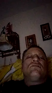 fukurbutt online show from February 17, 2026, 1:08 pm