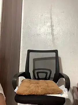 -Meomeo- online show from April 1, 2026, 7:10 am