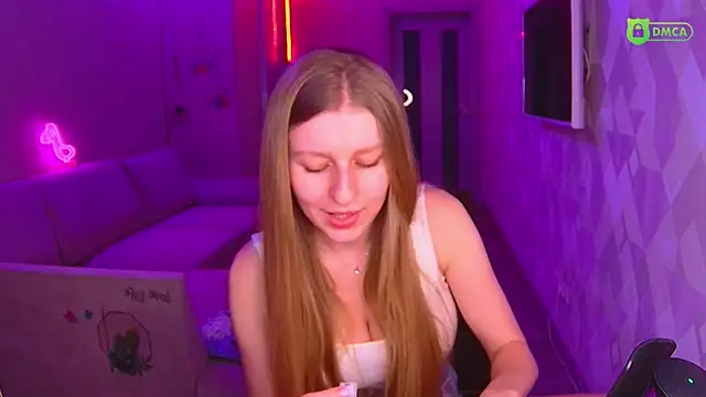 AmaliaQueen online show from December 22, 2024, 2:16 pm