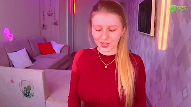 AmaliaQueen online show from February 14, 2025, 2:12 pm