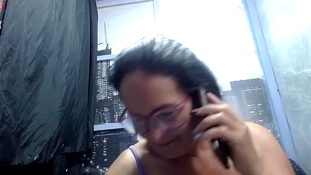 Nastylatinaxxx online show from October 24, 2025, 11:42 am