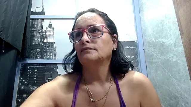Snapshot of Nastylatinaxxx chatting on February 2, 2026, 1:10 pm Nastylatinaxxx online show from February 2, 2026, 1:10 pm
