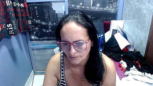 Nastylatinaxxx online show from February 25, 2025, 11:59 pm