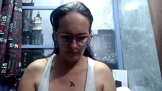 Nastylatinaxxx online show from February 27, 2025, 11:37 pm