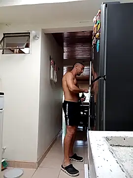 sebasxx97 online show from March 6, 2026, 4:35 pm