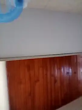 sebasxx97 online show from April 11, 2026, 9:07 pm