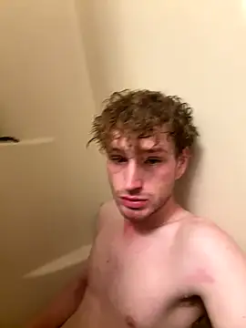 CreamyAustin online show from November 12, 2025, 2:15 am